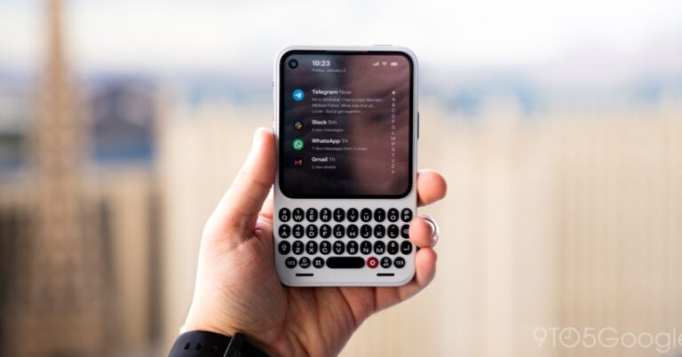Clicks Communicator: дорогая клавиатура ждёт нас до конца года